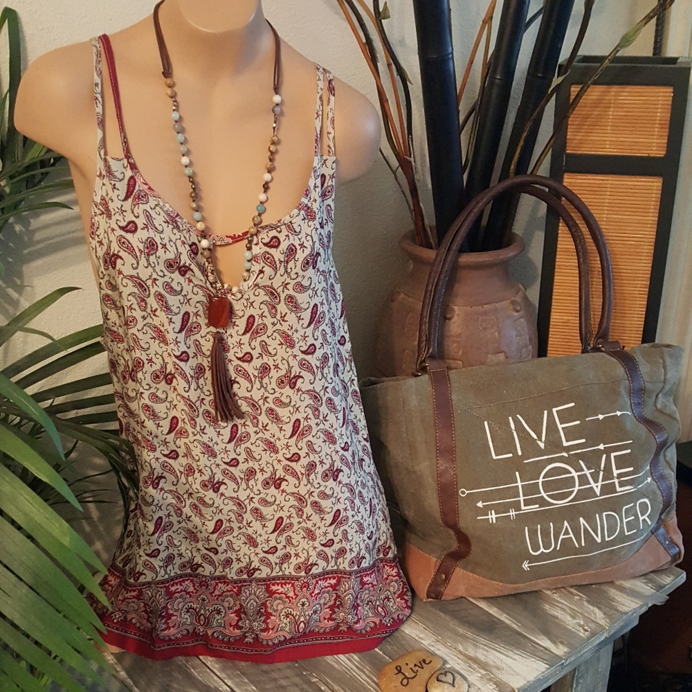 SALE TODAY NWT Wow Now OS Bo Ho Paisley Tunic Tank - Picture 2 of 8